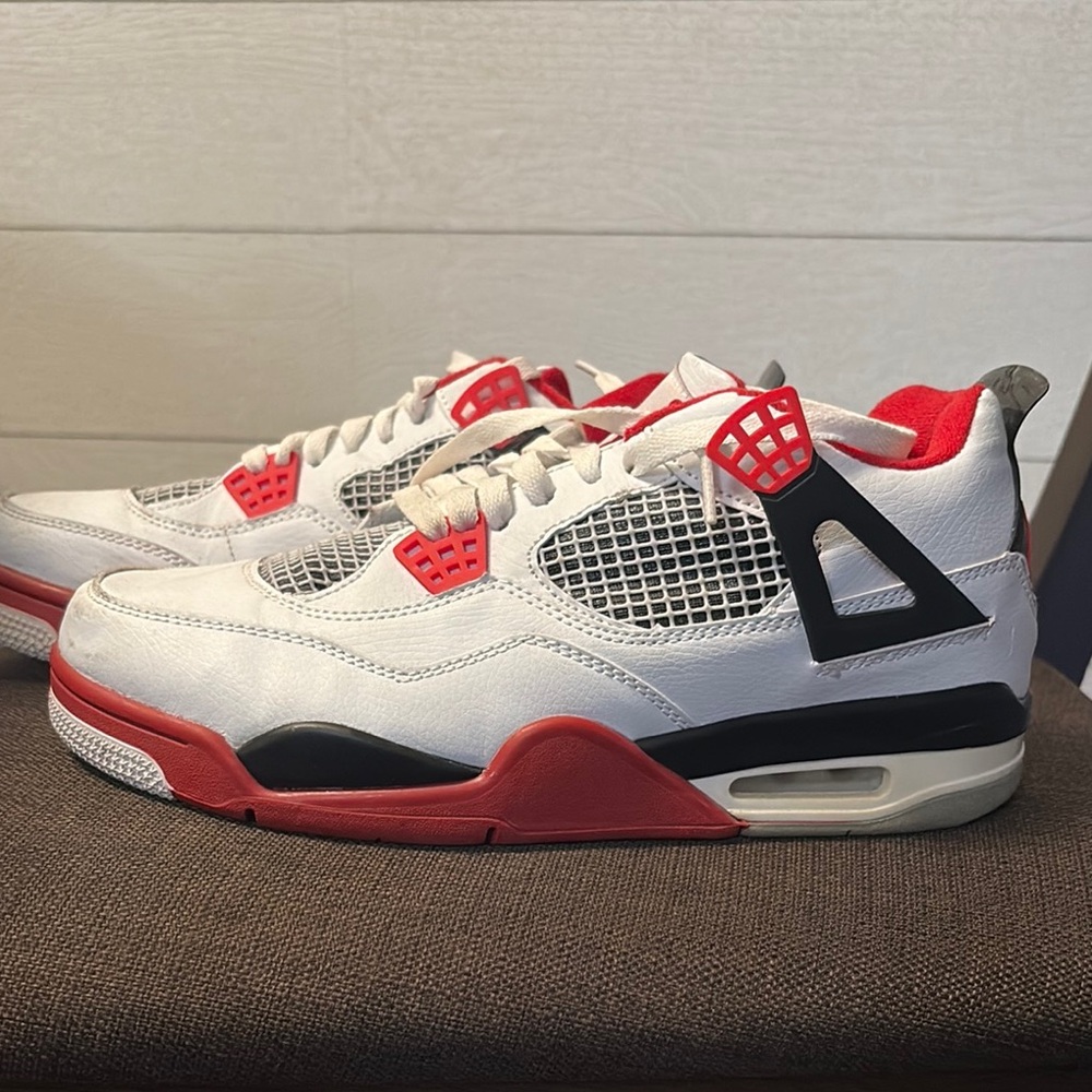 Jordan Athletic Shoes in White and Red